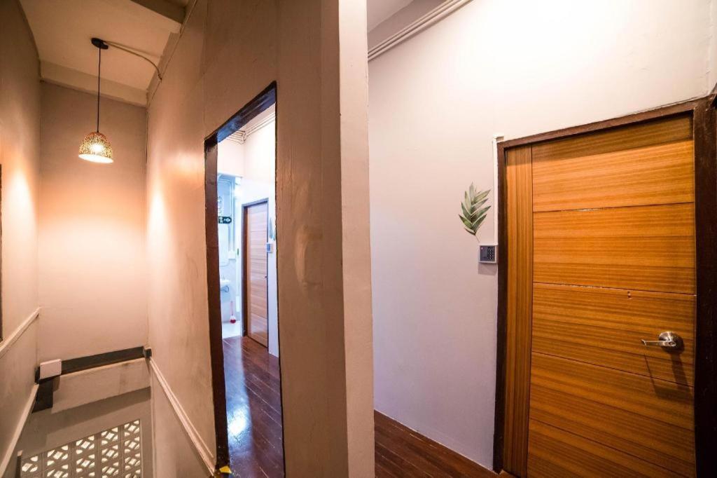 Oyo 480 Lemon Siam Hostel Bangkok Kültér fotó